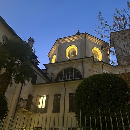 Апартаменти Dali Duomo Golden House Мілан Екстер'єр фото